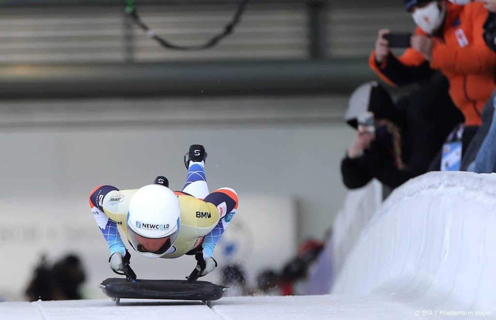 Skeletonster Bos boekt eerste wereldbekerzege in Winterberg