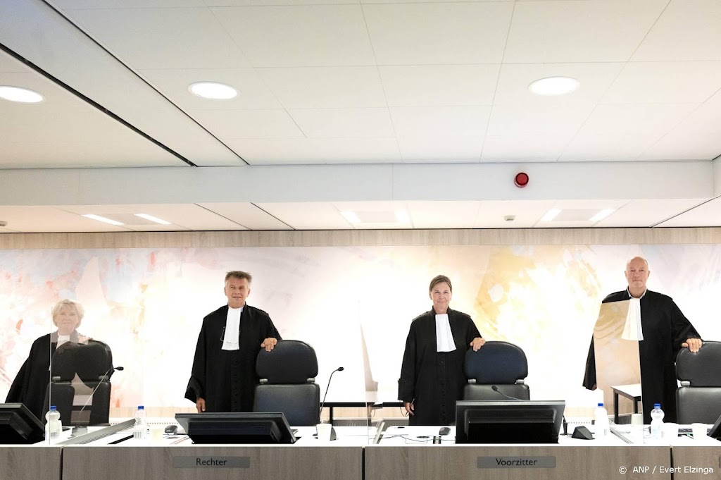 Vier Eris-verdachten niet in rechtbank door corona-quarantaine