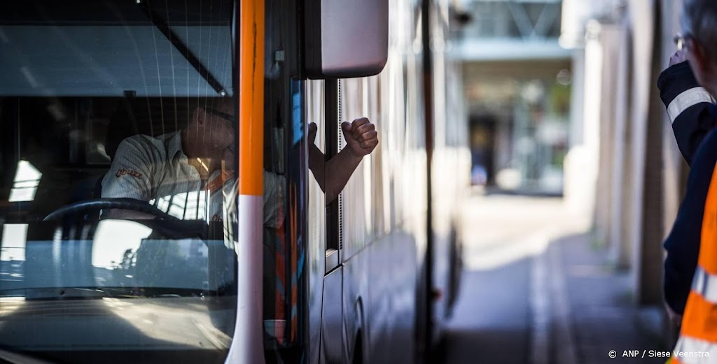 Regionaal vervoer staakt vrijdag opnieuw, nu in Oost-Nederland