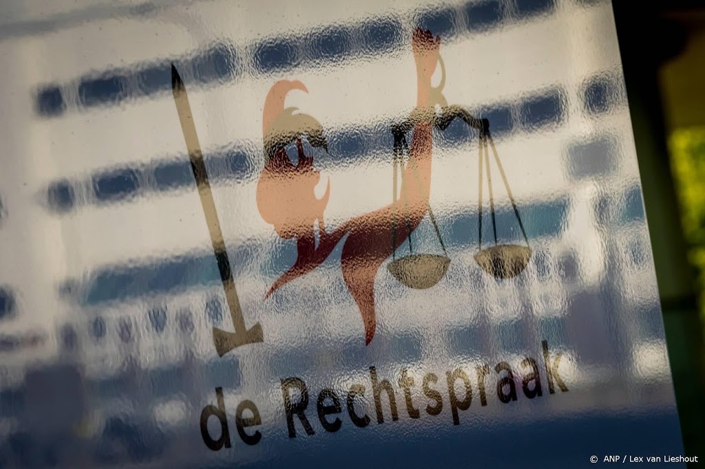 OM eist vier jaar cel tegen 'IS-vrouw' uit Tilburg