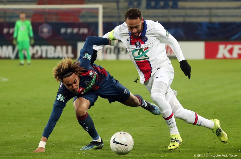 Paris Saint-Germain moet Neymar vier weken missen