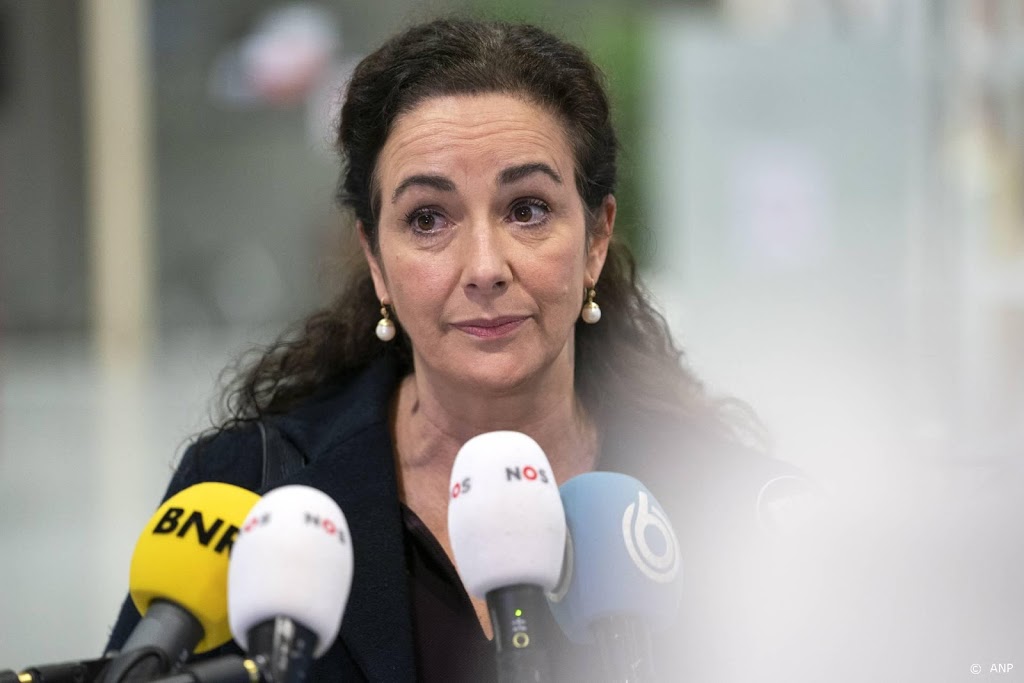 Halsema en prominenten: geef jongeren voorrang bij sneltesten