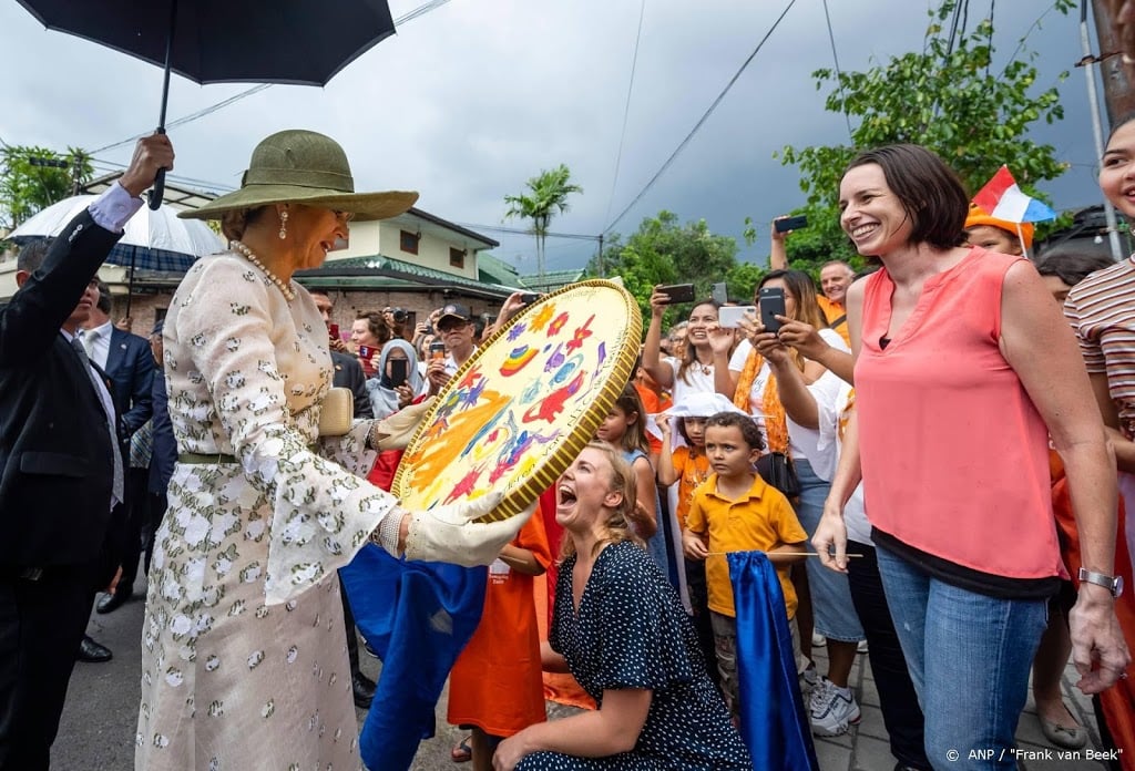 Koningspaar sluit bezoek aan Yogyakarta af