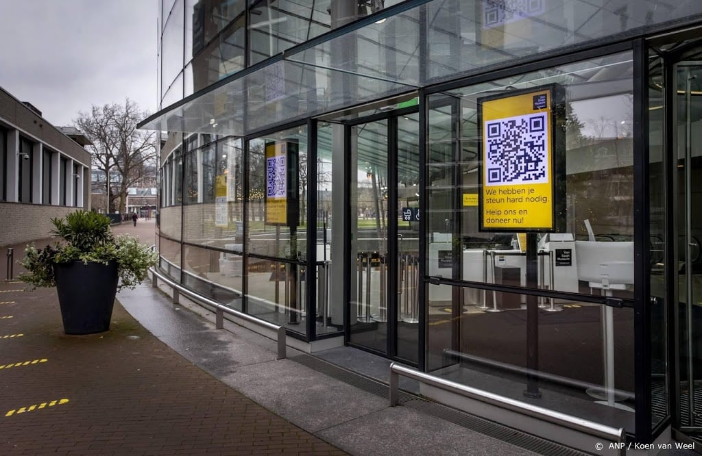 Van Gogh zet expo over de recente aanwinsten deels online