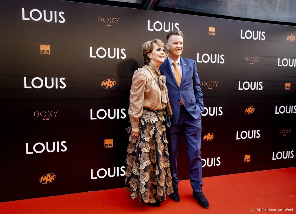 Van Gaal overweldigd door steun: ik kreeg soms tranen in m'n ogen