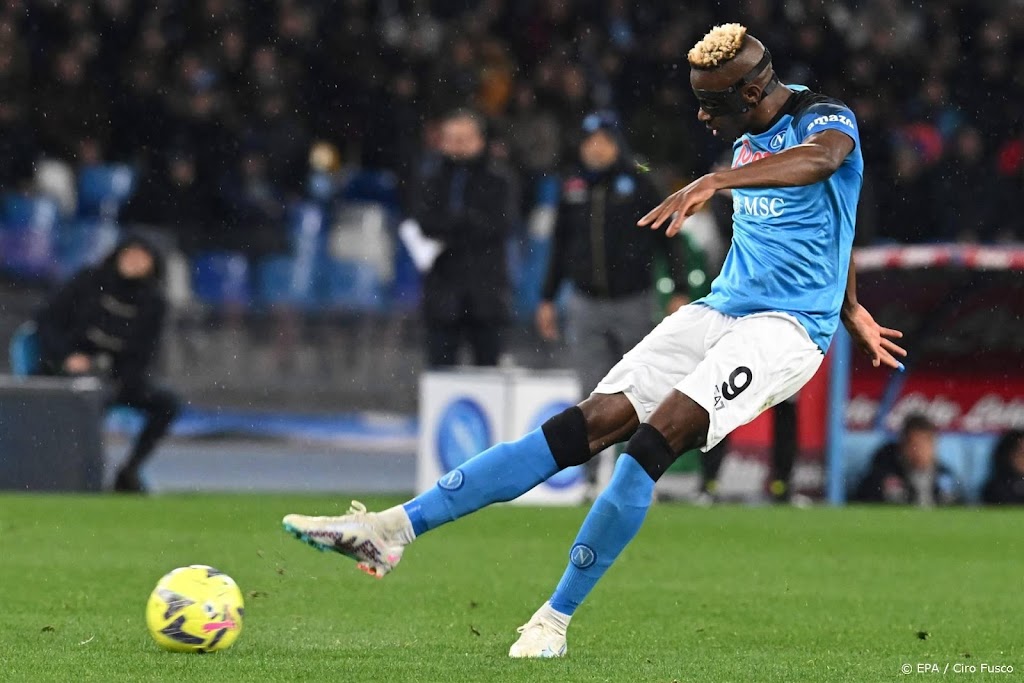 Napoli hoopt op terugkeer spits Osimhen voor duel met AC Milan