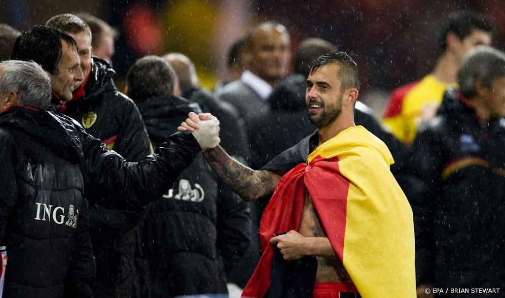 Voormalig Belgisch international Defour stopt per direct