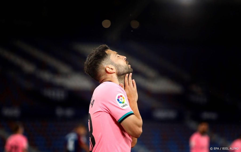 FC Barcelona lijkt titel na 3-3 bij Levante te kunnen vergeten