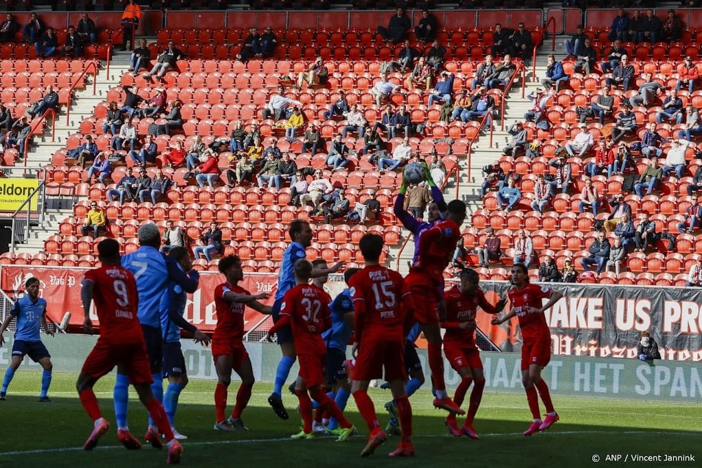 Kabinet wil voetbalstadions weer volledig openen voor publiek