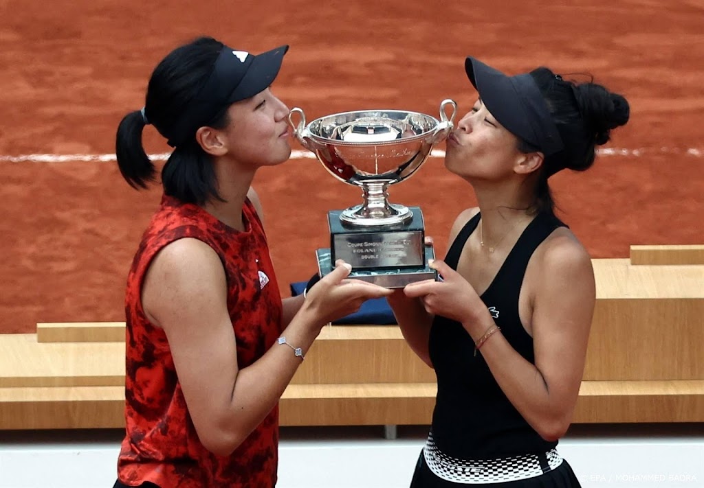 Hsieh en Wang winnen vrouwendubbelspel Roland Garros