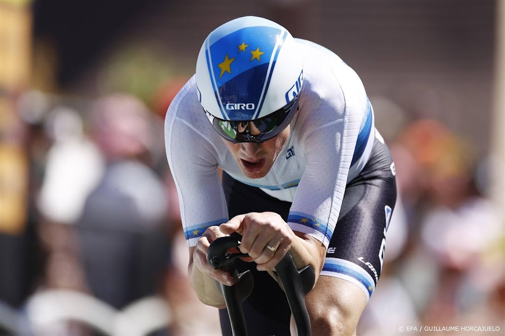 Renner Küng troeft Evenepoel af in tijdrit Ronde van Zwitserland