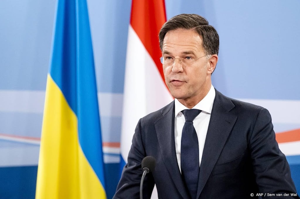 Rutte bezoekt Oekraïne en gaat langs bij president Zelenski