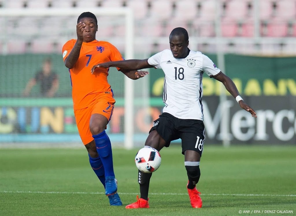 Sc Heerenveen haalt Duitse middenvelder Condé