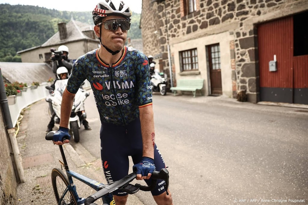 Van Aert heeft even geen plannen in Tour na val