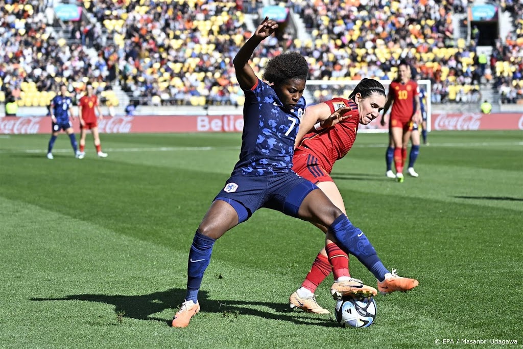 Voetbalster Beerensteyn baalt van gemiste kansen in verlenging