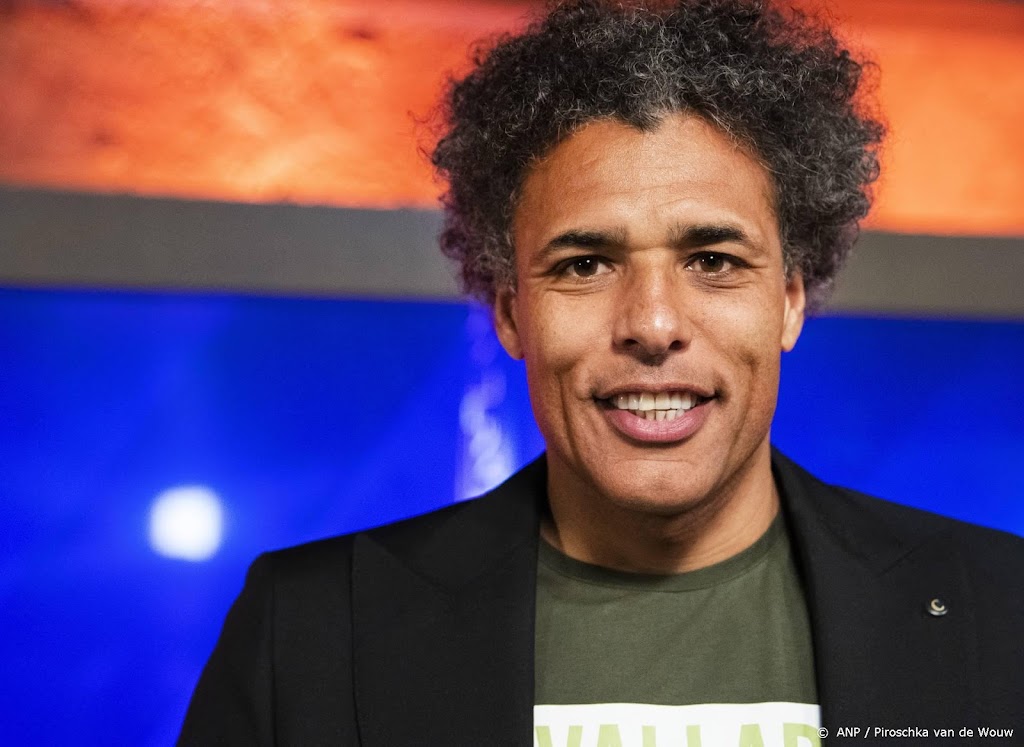 Van Hooijdonk wordt ook tv-analyticus bij ESPN