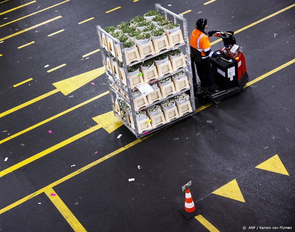 Nederlandse export krimpt opnieuw