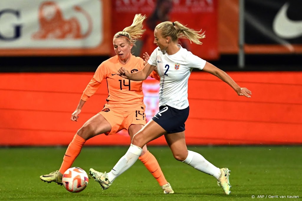Voetbalsters verliezen in Den Haag oefenwedstrijd van Noorwegen