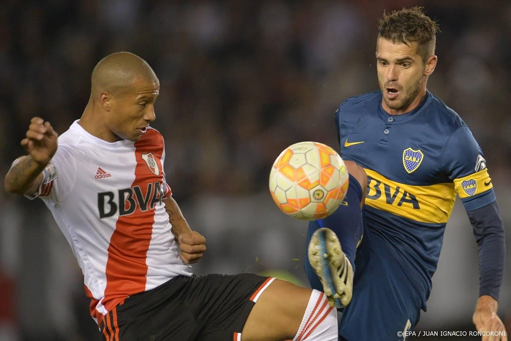 Argentijnse middenvelder Gago stopt met voetballen