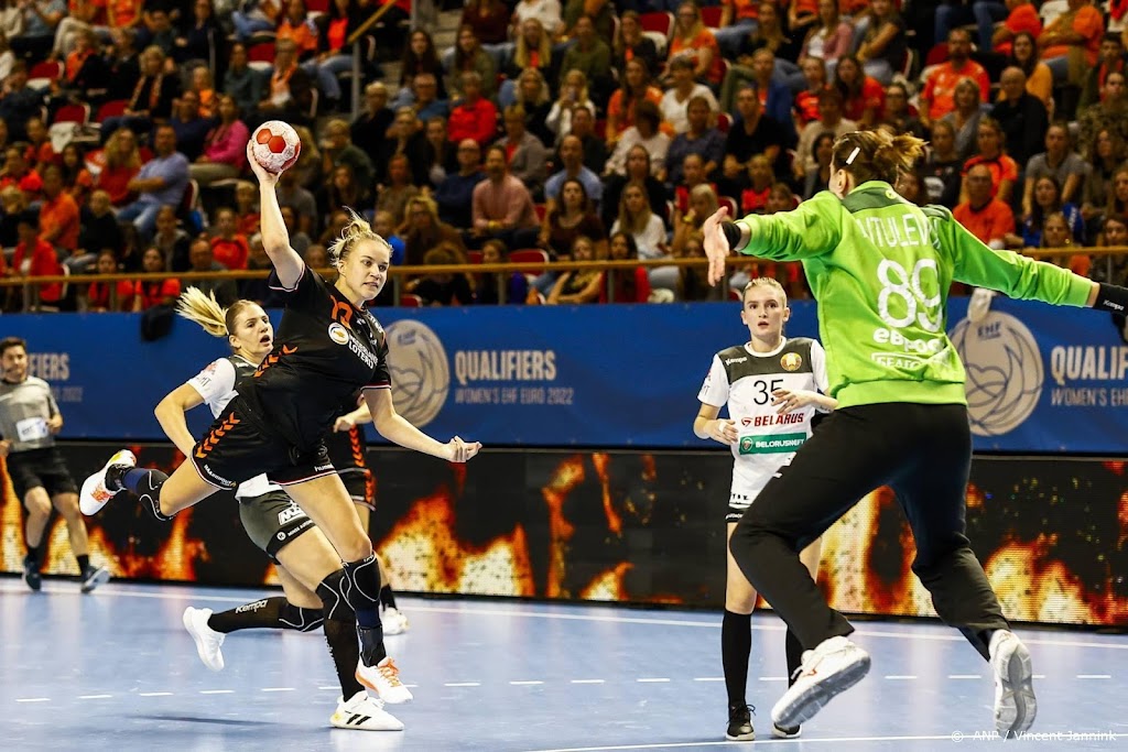 Handbalster Freriks ontbreekt bij Oranje na overlijden familielid