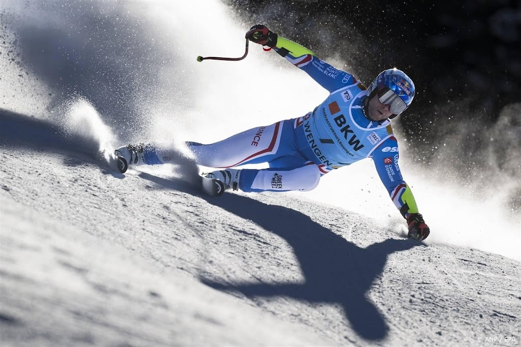 Seizoen voorbij voor skiër Pinturault na zware crash