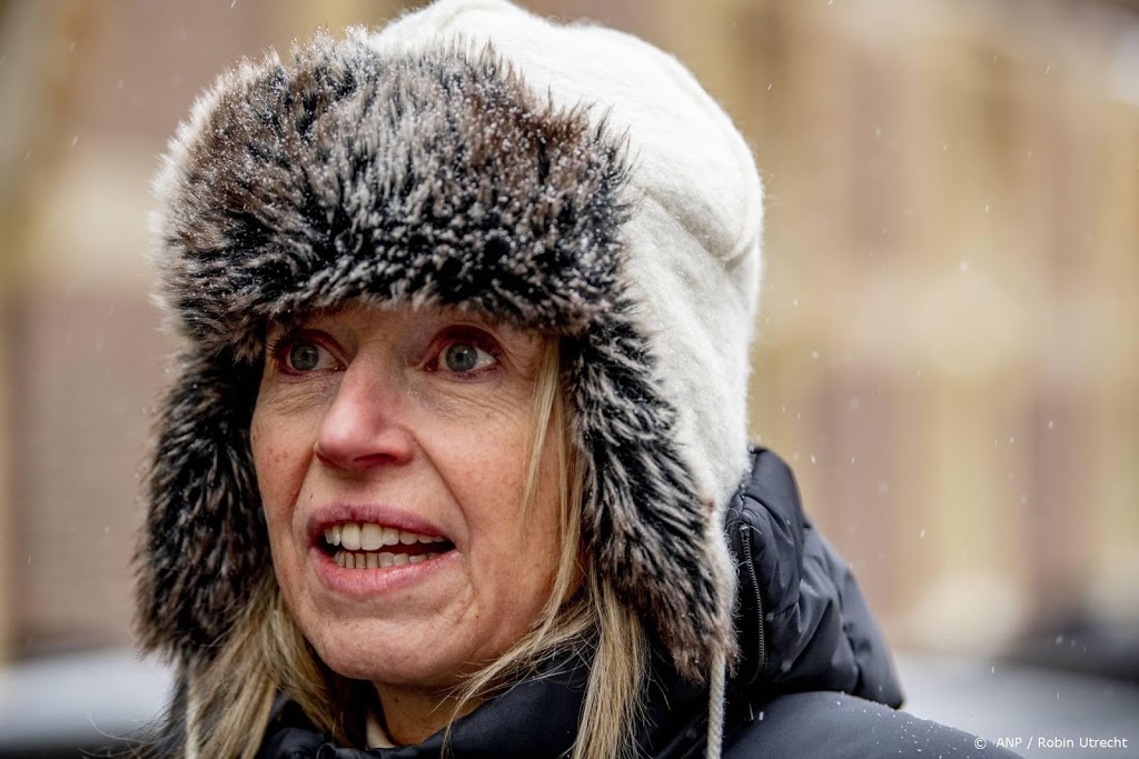 Ollongren: briefstem niet ongeldig als handtekening ontbreekt