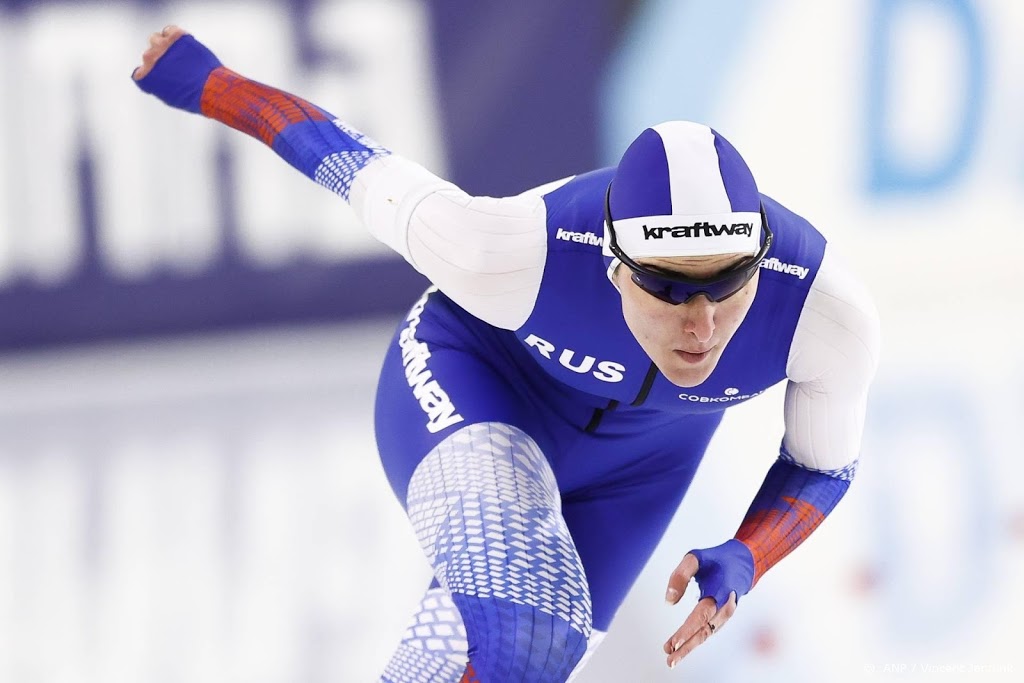 Wereldtitel Russin Golikova op 500 meter, WK-zilver voor Kok