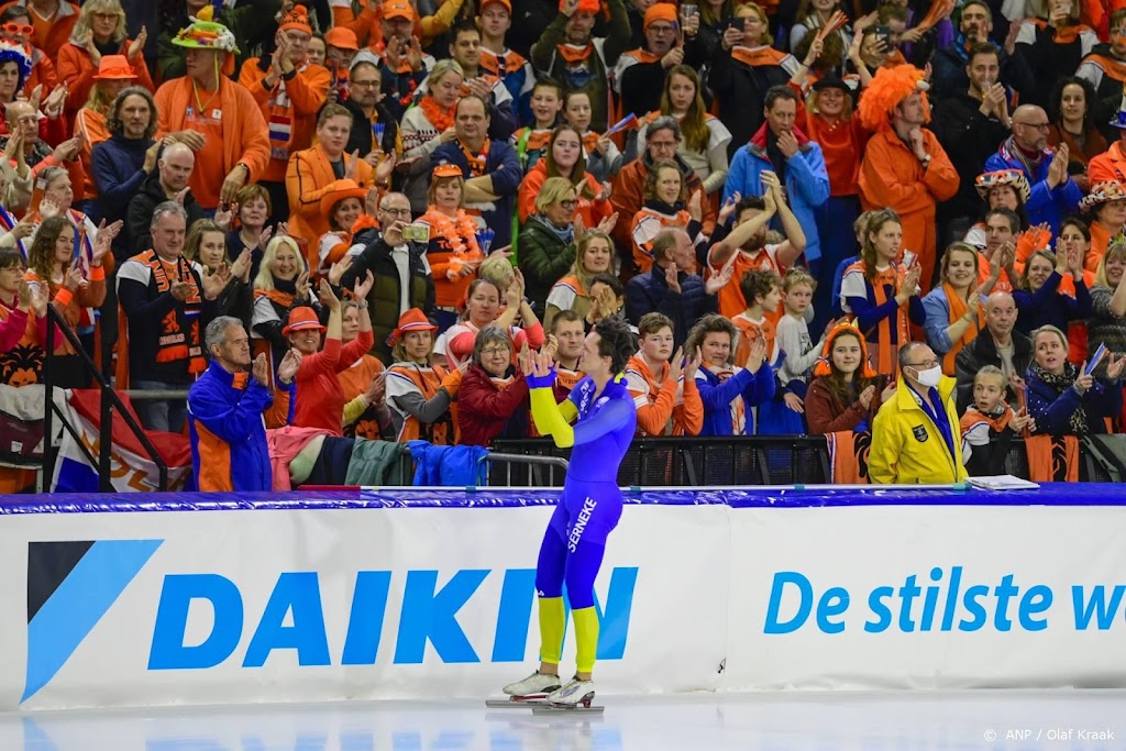 Schaatser Van der Poel sluit af in Thialf met zege op 5000 meter