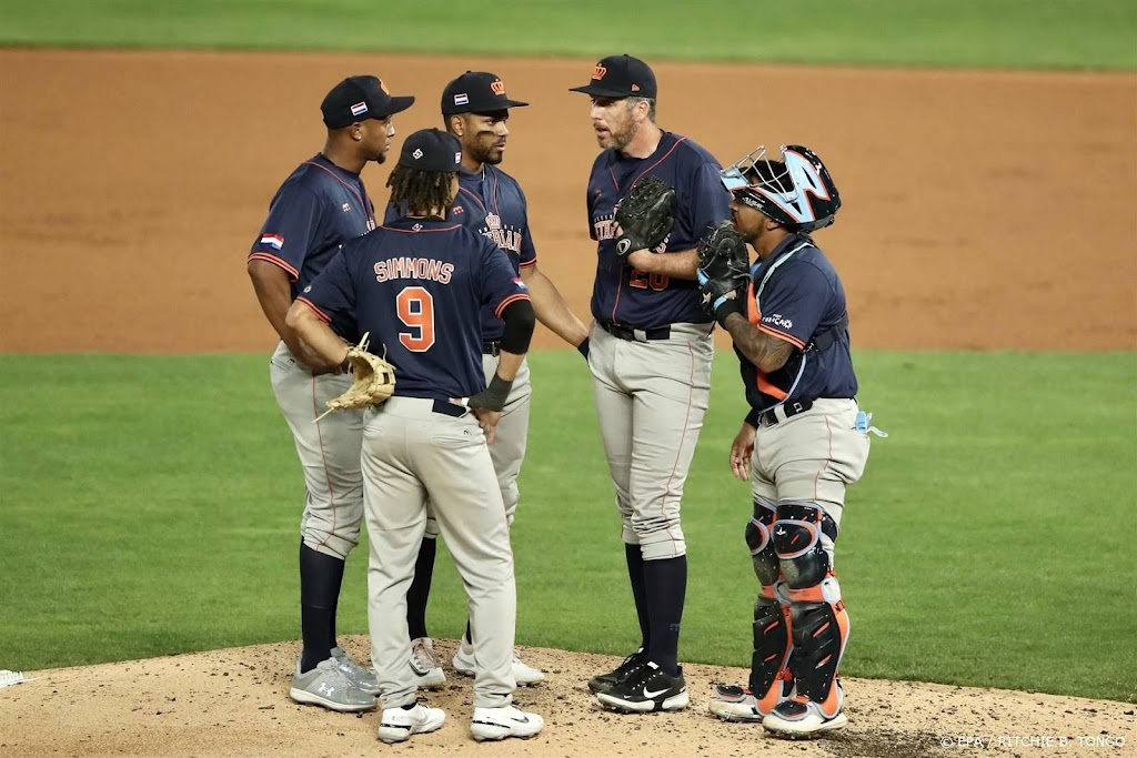 Honkballers na zware nederlaag tegen Italië uitgeschakeld op WBC
