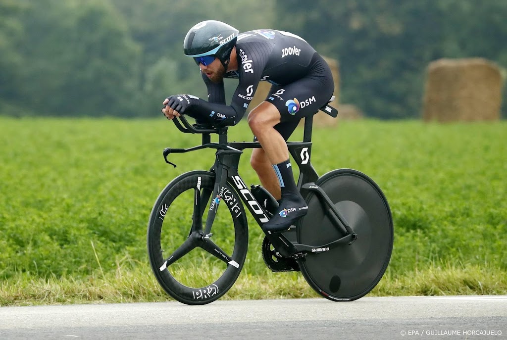 Team DSM met Nieuwenhuis en Naberman in Parijs-Roubaix