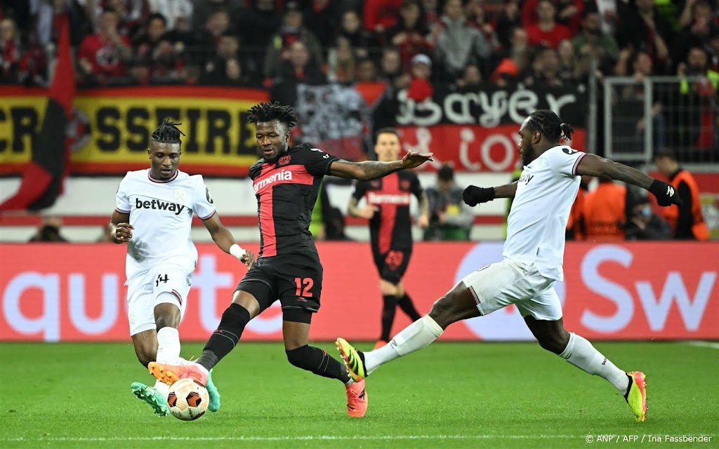 Leverkusen en Benfica boeken thuiszeges in Europa League
