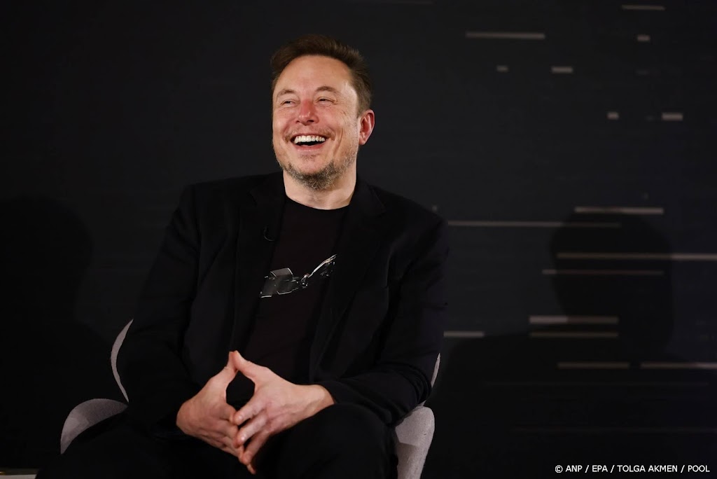 Musk wil miljarden extra voor xAI om te concurreren met ChatGPT