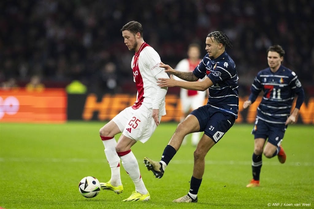 Ook Telstar-verdediger Koswal kiest voor Suriname