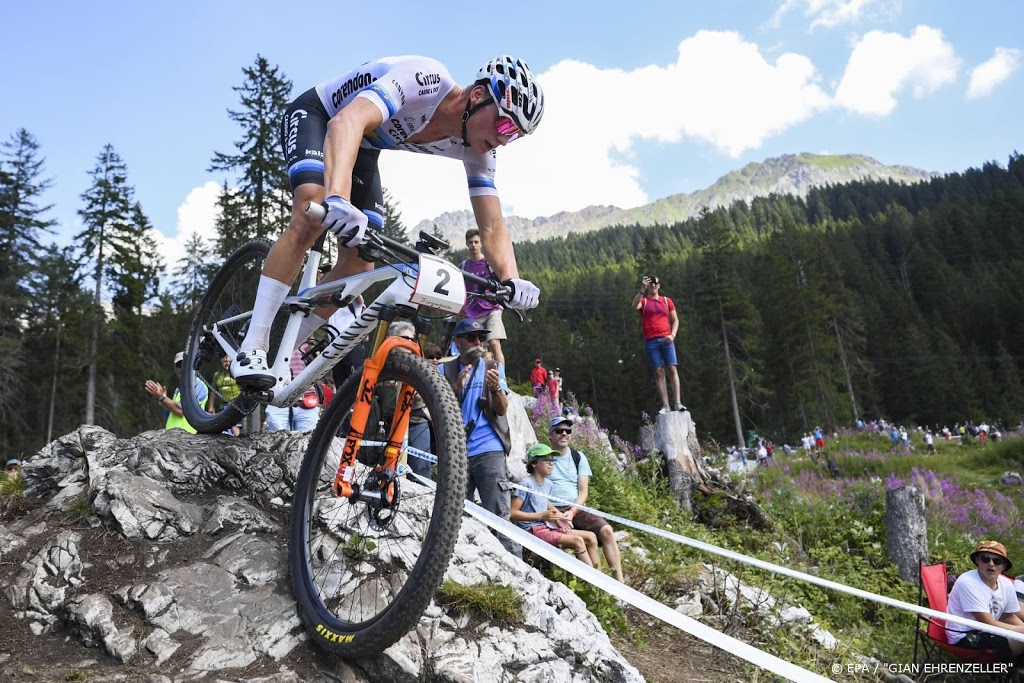 Van der Poel zet mountainbiken door tot en met Spelen Parijs 2024