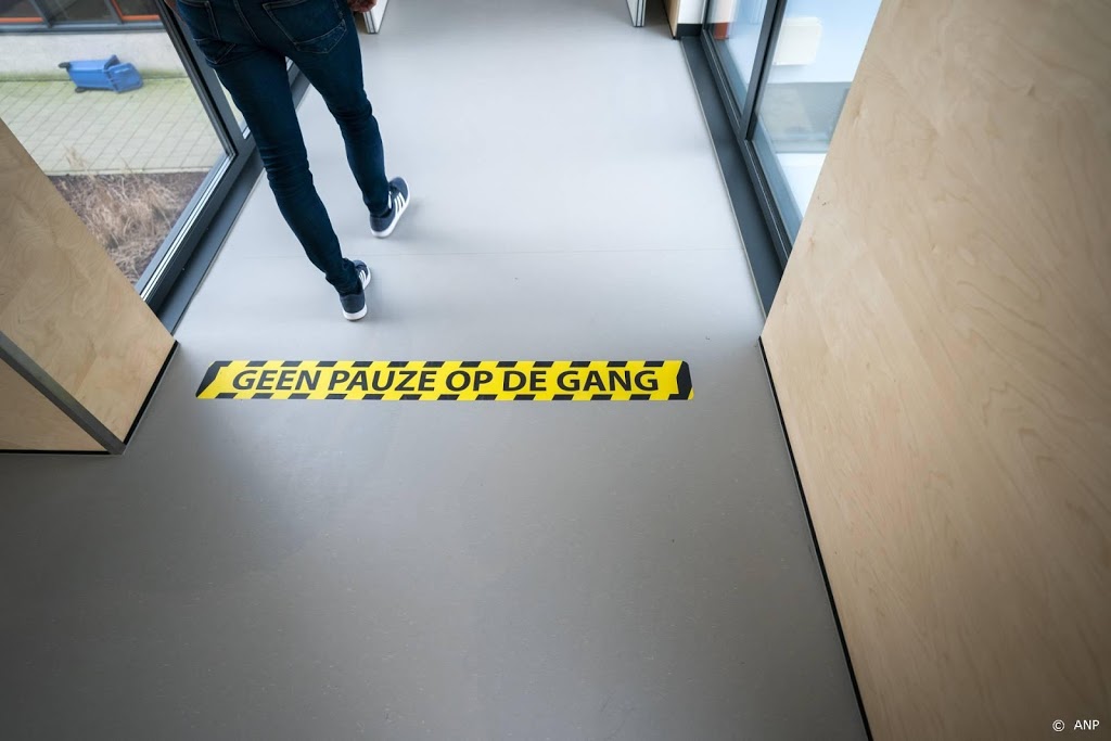 'OMT moet duidelijk aangeven dat openen scholen verantwoord is'