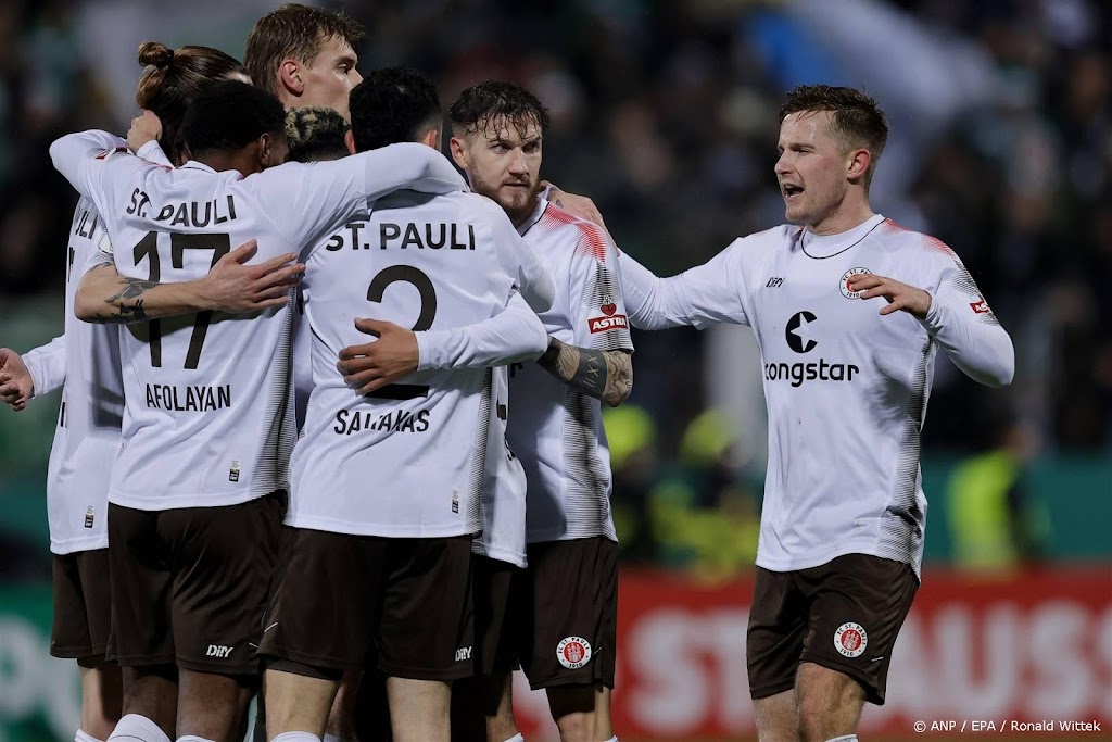 FC St. Pauli keert na dertien jaar terug in Bundesliga