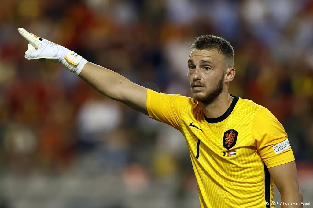 Oranje traint met Cillessen voor thuisduel met Wales
