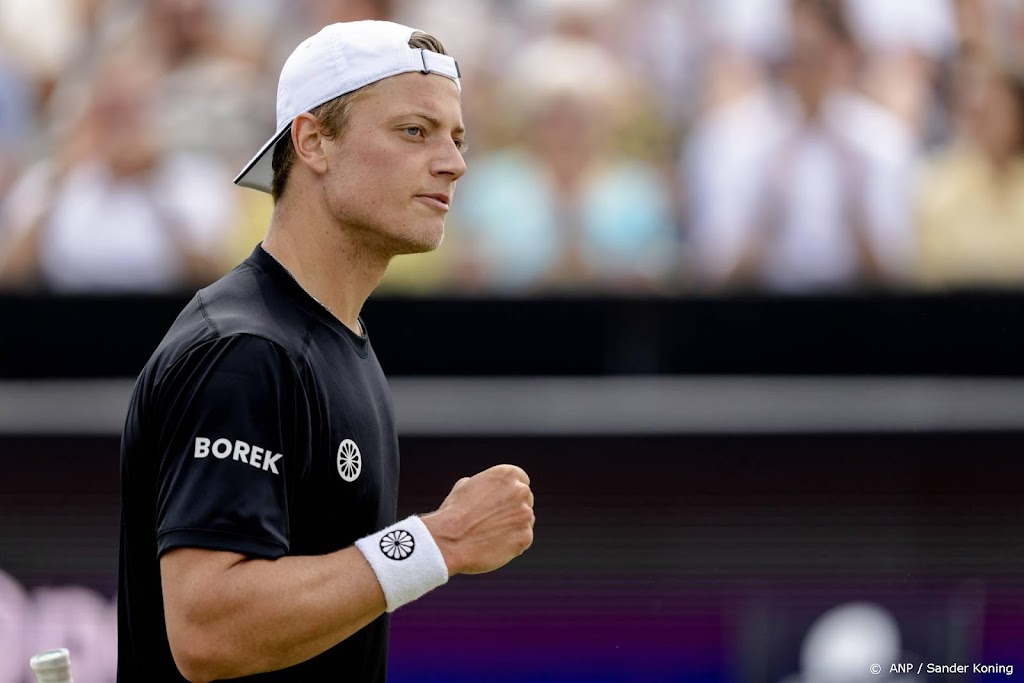 Tennisser Van Rijthoven bekroont topweek in Rosmalen met titel