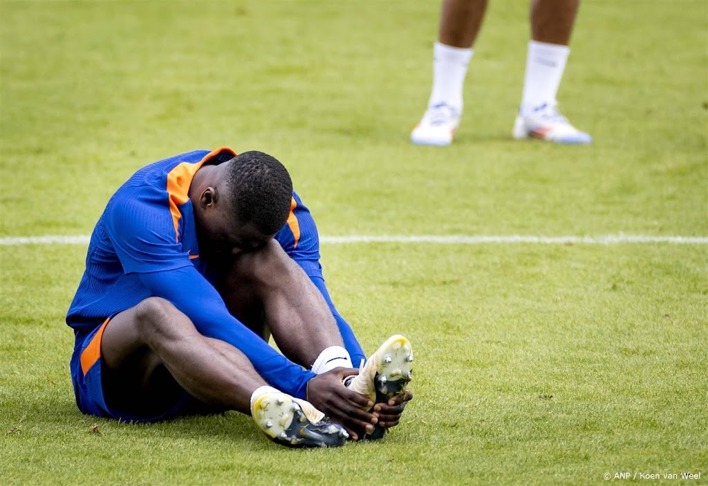 Brobbey blijft soms last houden van stijve spieren in bovenbeen