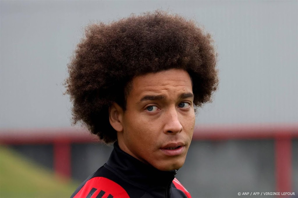 België werkt eerste training in Duitsland af zonder Witsel
