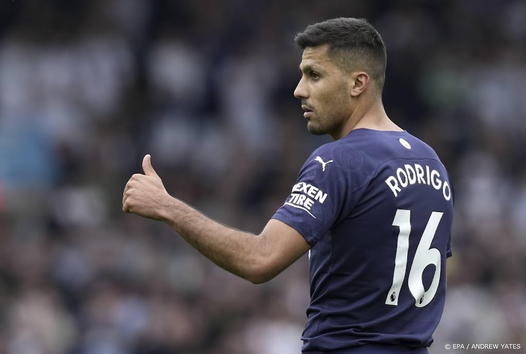 Spaanse middenvelder Rodri langer bij Manchester City