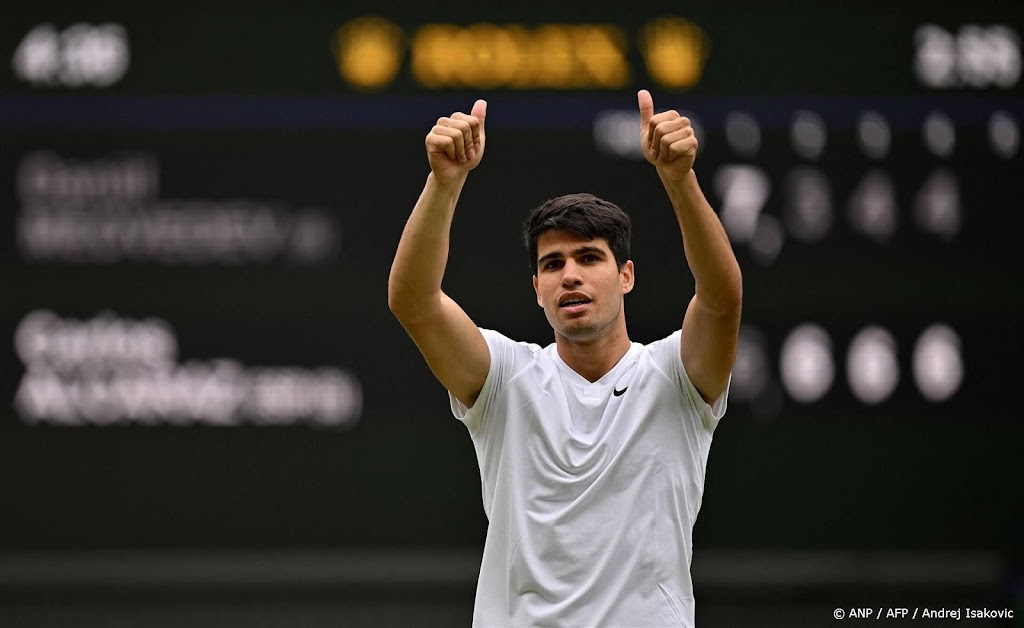 Titelverdediger Alcaraz opnieuw naar finale Wimbledon