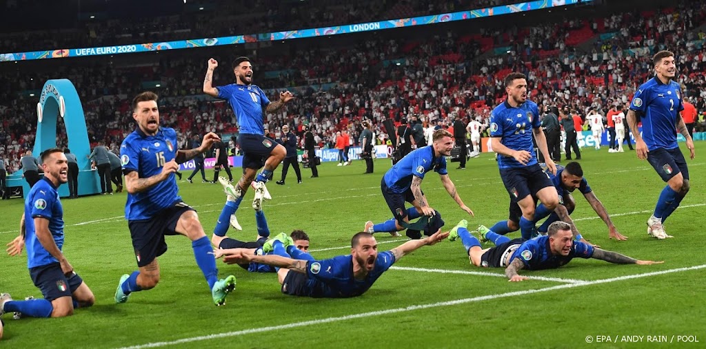 Voetballers Argentinië en Italië stijgen op wereldranglijst