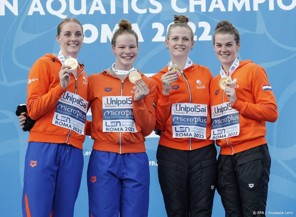 Zwemster Steenbergen ziet mondiale potentie in jong estafetteteam