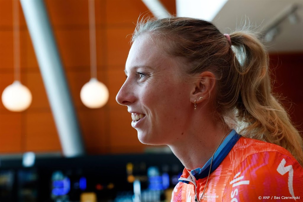 Wielrenster Wiebes na mislukte start Tour: dit komt wel even aan