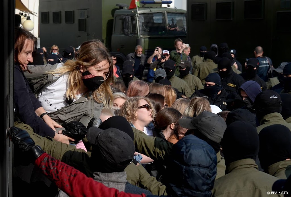 Tientallen arrestaties bij nieuwe protesten in Wit-Rusland
