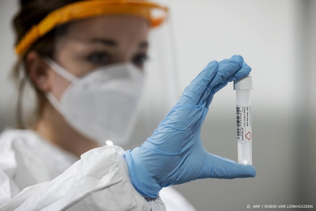 RIVM meldt 2129 nieuwe coronabesmettingen