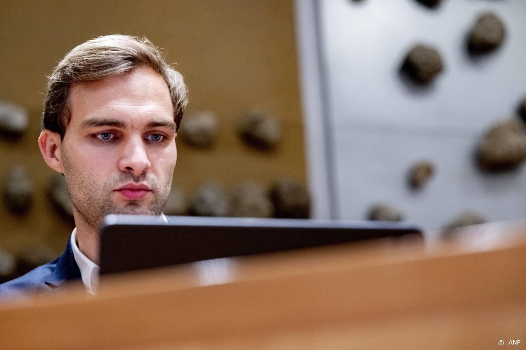 Staatssecretaris wil extra maatregelen tegen gehoorschade
