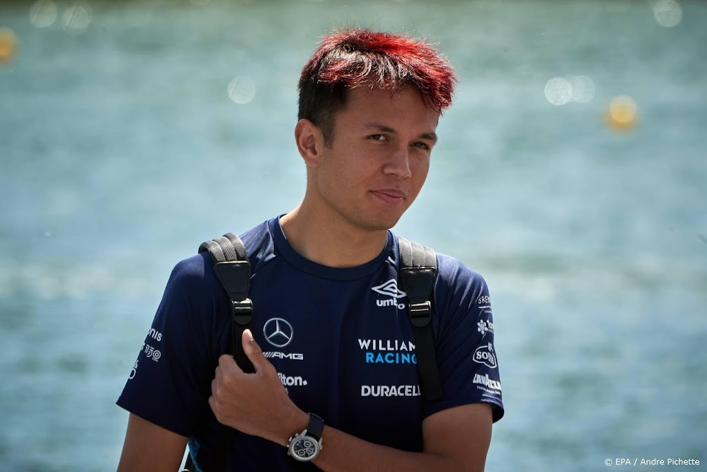 Albon mag ziekenhuis na blindedarmoperatie dinsdag verlaten