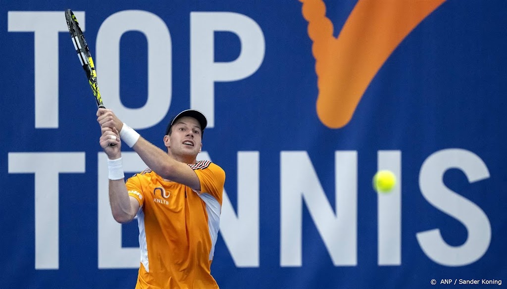 Van de Zandschulp begint voor Daviscup-team tegen Fin Virtanen